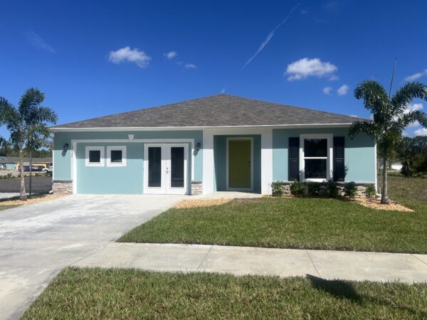 Richmond Cove Palm Bay Holiday Builders Model Home