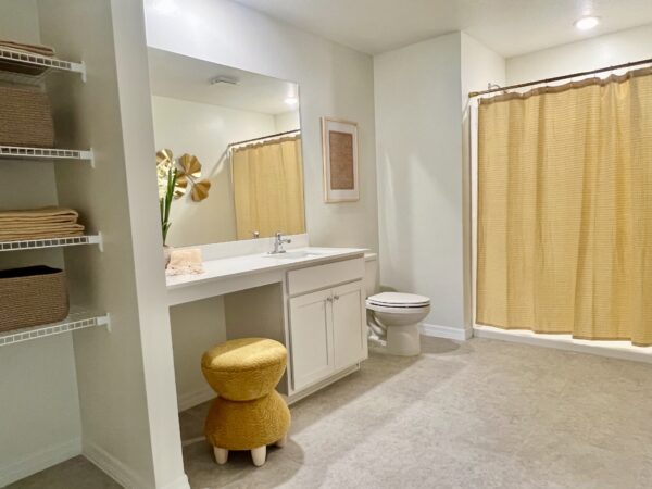 Richmond Cove Palm Bay Holiday Builders Model Home primary bathroom