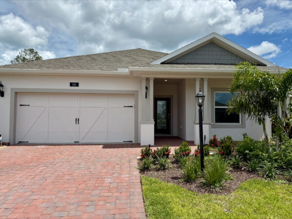 60 White Pelican Spirit of Sebastian Holiday Builders